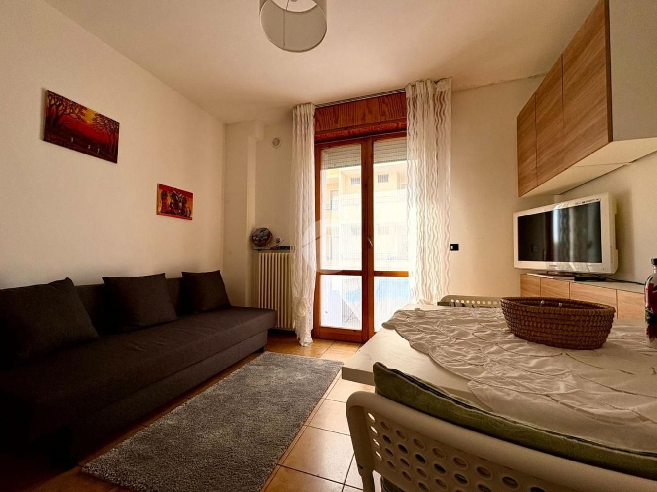 Квартира с 2 комнатами в Римини, Италия № 275397