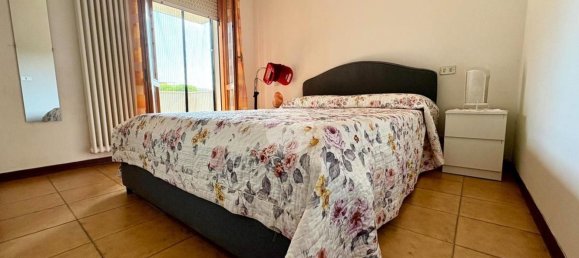 Квартира с 2 комнатами в Римини, Италия № 275397 10