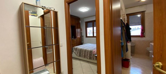3 rooms Apartment in Rapolano Terme, Italy No. 216736 7