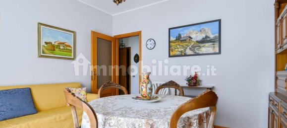 4 bedrooms Villa in Carnate, Italy No. 323524 15