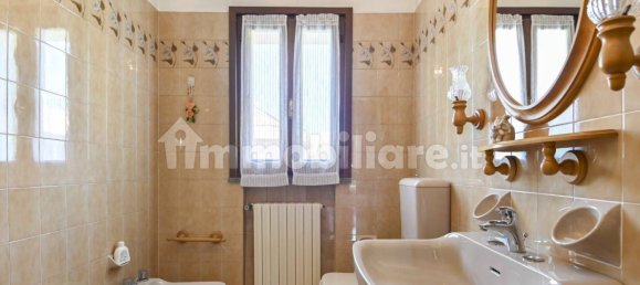 4 bedrooms Villa in Carnate, Italy No. 323524 44