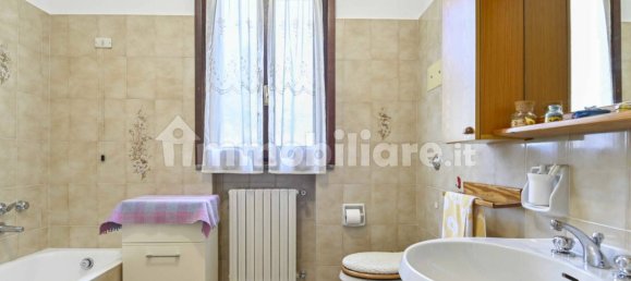 4 bedrooms Villa in Carnate, Italy No. 323524 21