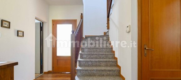 4 bedrooms Villa in Carnate, Italy No. 323524 26