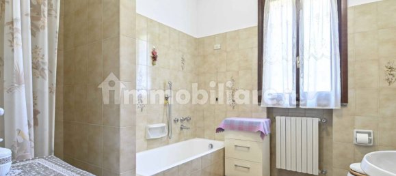 4 bedrooms Villa in Carnate, Italy No. 323524 20
