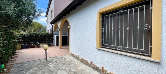 3 bedrooms House in San Teodoro, Italy No. 291121 25