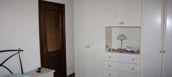 3غرفة شقة في Madone, Italy رقم 257584 11