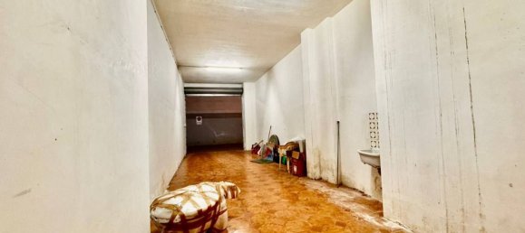 Garage in Vasto, Italy 39m², Nr. 175446 7
