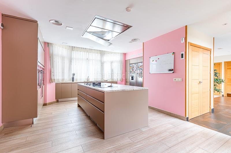 Casa T7 em Villaviciosa de Odon, Spain N.º 164670