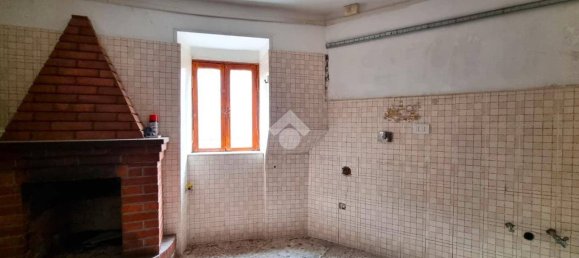 Здание с 2 комнатами в Сеньи, Италия № 89148 12