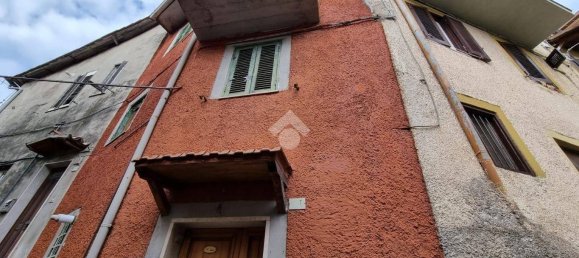 Здание с 2 комнатами в Сеньи, Италия № 89148 24