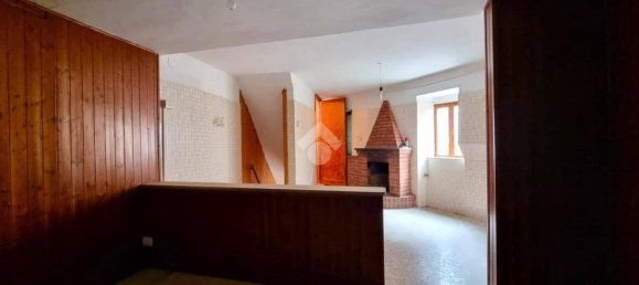 Здание с 2 комнатами в Сеньи, Италия № 89148 10