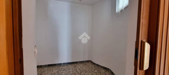 Здание с 2 комнатами в Сеньи, Италия № 89148 15