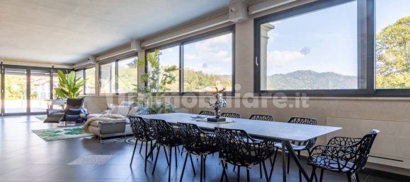 Villa de 5 dormitorios en Imbersago, Italy No. 188232 21