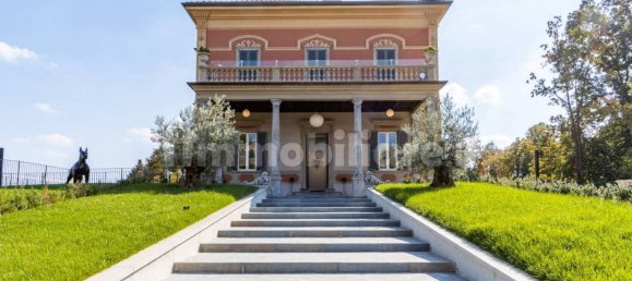 Villa de 5 dormitorios en Imbersago, Italy No. 188232 30