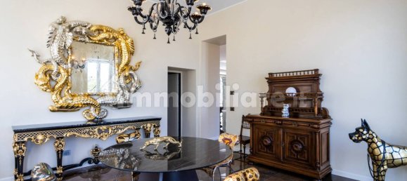 Villa de 5 dormitorios en Imbersago, Italy No. 188232 12