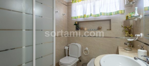 3 bedrooms House in Quarteira, Portugal No. 136282 23