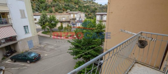 4 rooms Apartment in Corigliano Rossano, Italy No. 19652 3