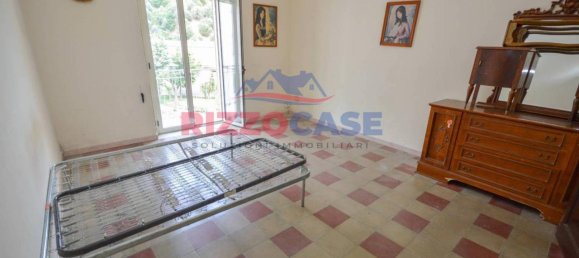 4 rooms Apartment in Corigliano Rossano, Italy No. 19652 2