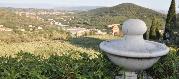 4 bedrooms Villa in Perugia, Italy No. 145545 16