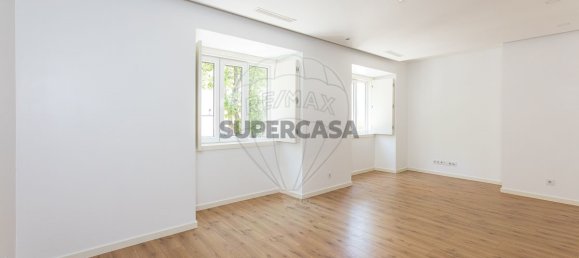 2 Schlafzimmer Wohnung in Lisbon, Portugal, Nr. 308633 2