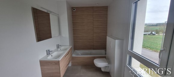 3 Schlafzimmer Haus in Courcelles-Chaussy, France, Nr. 51610 16