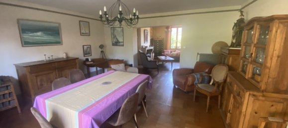 6 bedrooms House in Amblainville, France No. 68647 3