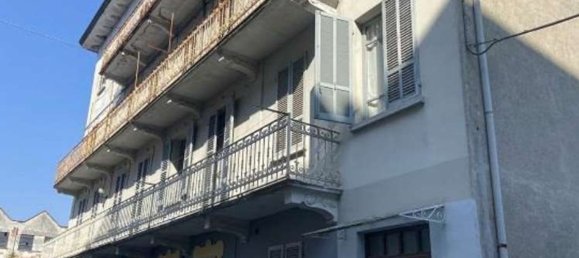3 rooms Apartment in Romagnano Sesia, Italy No. 7460 3