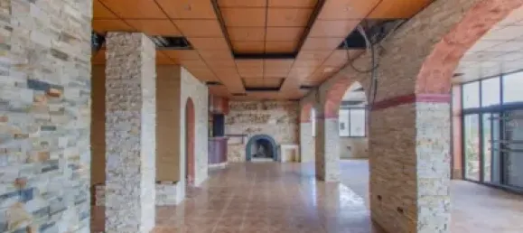 Дом с 7 спальнями в Сантаньи, Испания № 61586 10