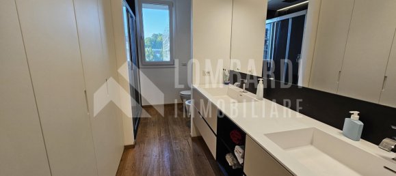 Квартира с 5 комнатами в Мольяно Венето, Италия № 290412 24