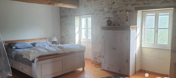 4 bedrooms House in Torxe, France No. 104931 3