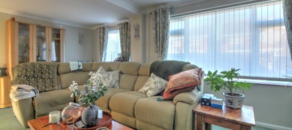 3 bedrooms Bungalow in Bognor Regis, United Kingdom No. 10587 7