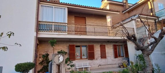 4غرفة شقة في Montottone, Italy رقم 111251 26