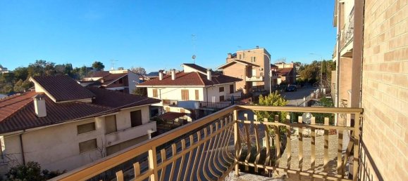 4غرفة شقة في Montottone, Italy رقم 111251 2