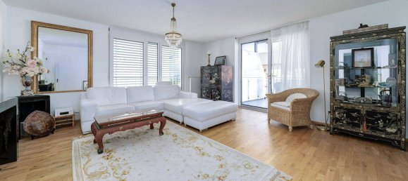 Квартира с 3 спальнями в Konstanz, Германия № 330328 2