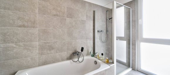 Квартира с 3 спальнями в Konstanz, Германия № 330328 16