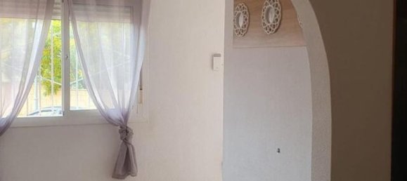 2 Schlafzimmer Villa in Monforte del Cid, Spain, Nr. 178205 2