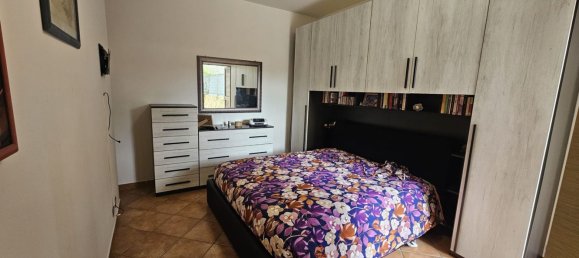 2 rooms Apartment in Rome, Italy No. 209139 2