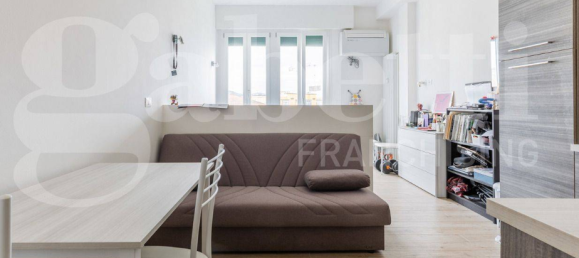 Studio in Bologna, Italy No. 322563 2