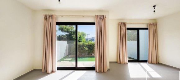 3 bedrooms Townhouse in Tilal Al Ghaf, UAE No. 112478 2