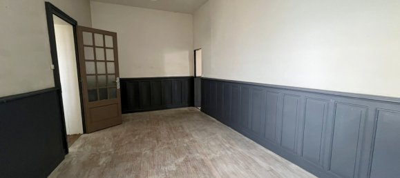 Casa de 4 dormitorios en Saint-Amand-Montrond, France No. 51265 15