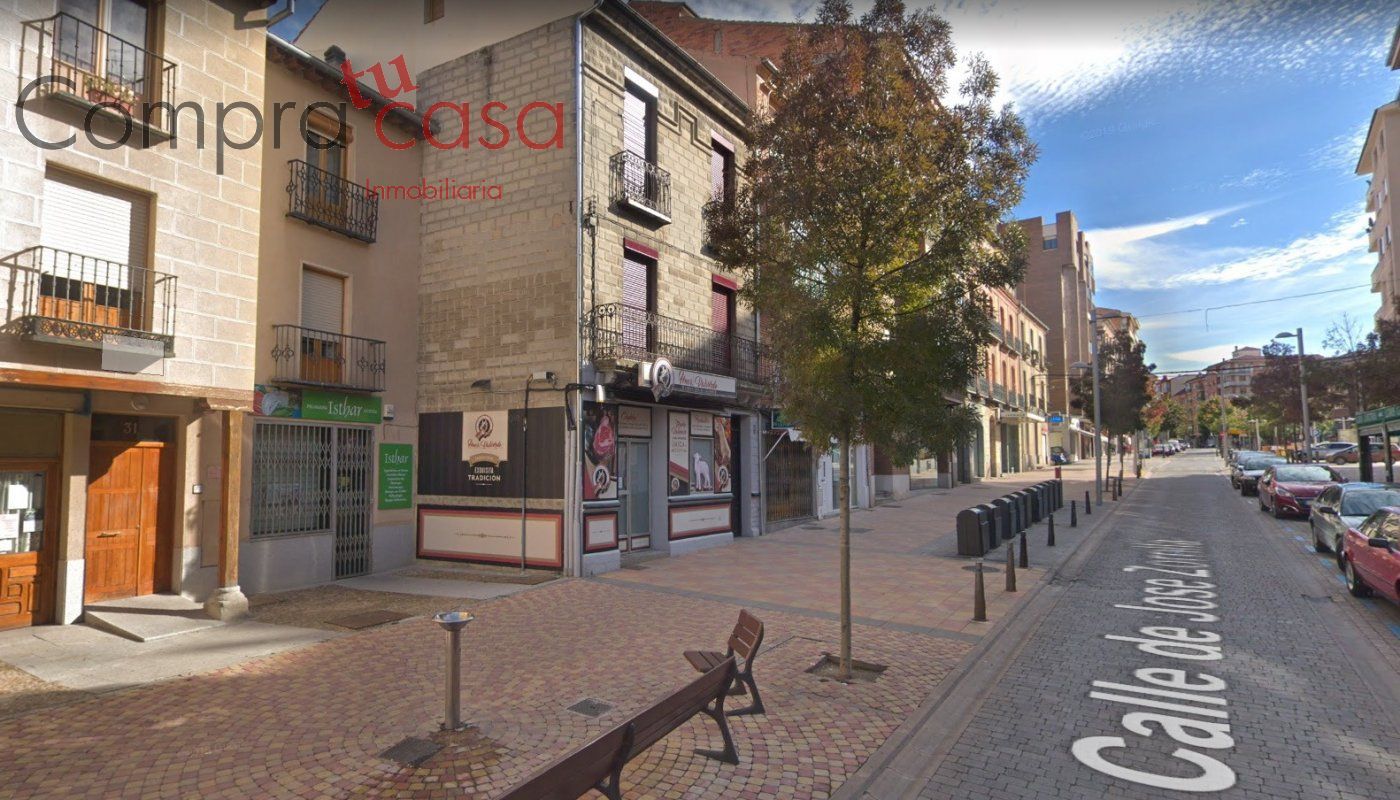 Imóvel comercial em Segovia, Spain 400 m² N.º 66496