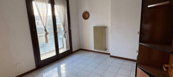 3غرفة شقة في Vicenza, Italy رقم 34121 8