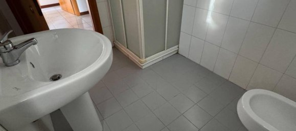 3غرفة شقة في Vicenza, Italy رقم 34121 11