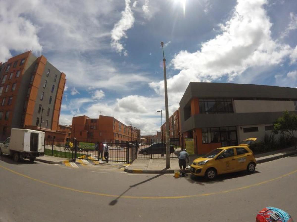 Дом с 5 спальнями в Кундинамарка, Колумбия № 4223