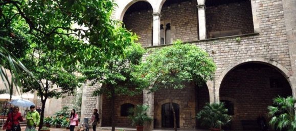 Здание 480м² в Старый город, Испания № 127088 7