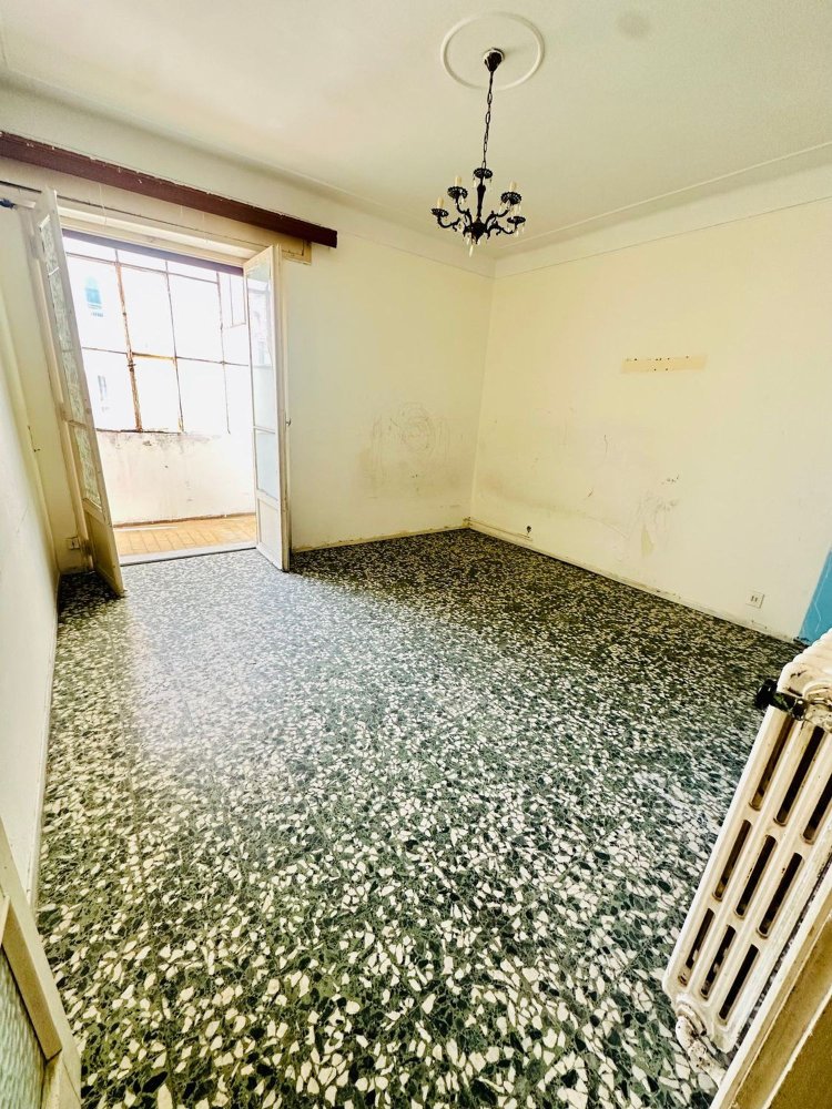 3 rooms Apartment in Sanremo, Italy No. 277804