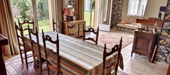 8 bedrooms House in Vernon, France No. 341330 4