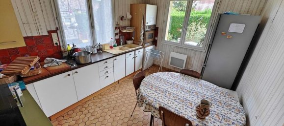 8 bedrooms House in Vernon, France No. 341330 9