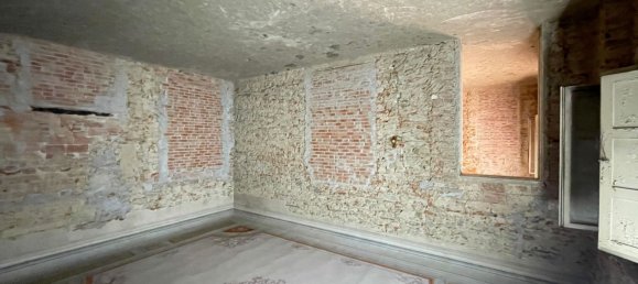 36 rooms Apartment in Florence, Italy No. 35211 36