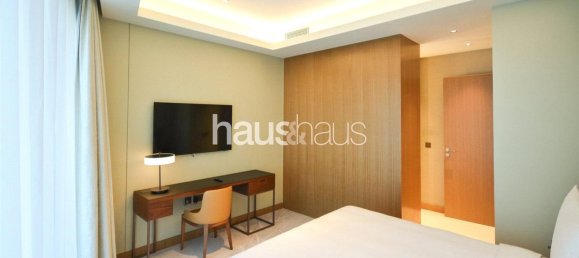 1 bedroom Apartment in Downtown Dubai (Downtown Burj Dubai), UAE No. 100219 4